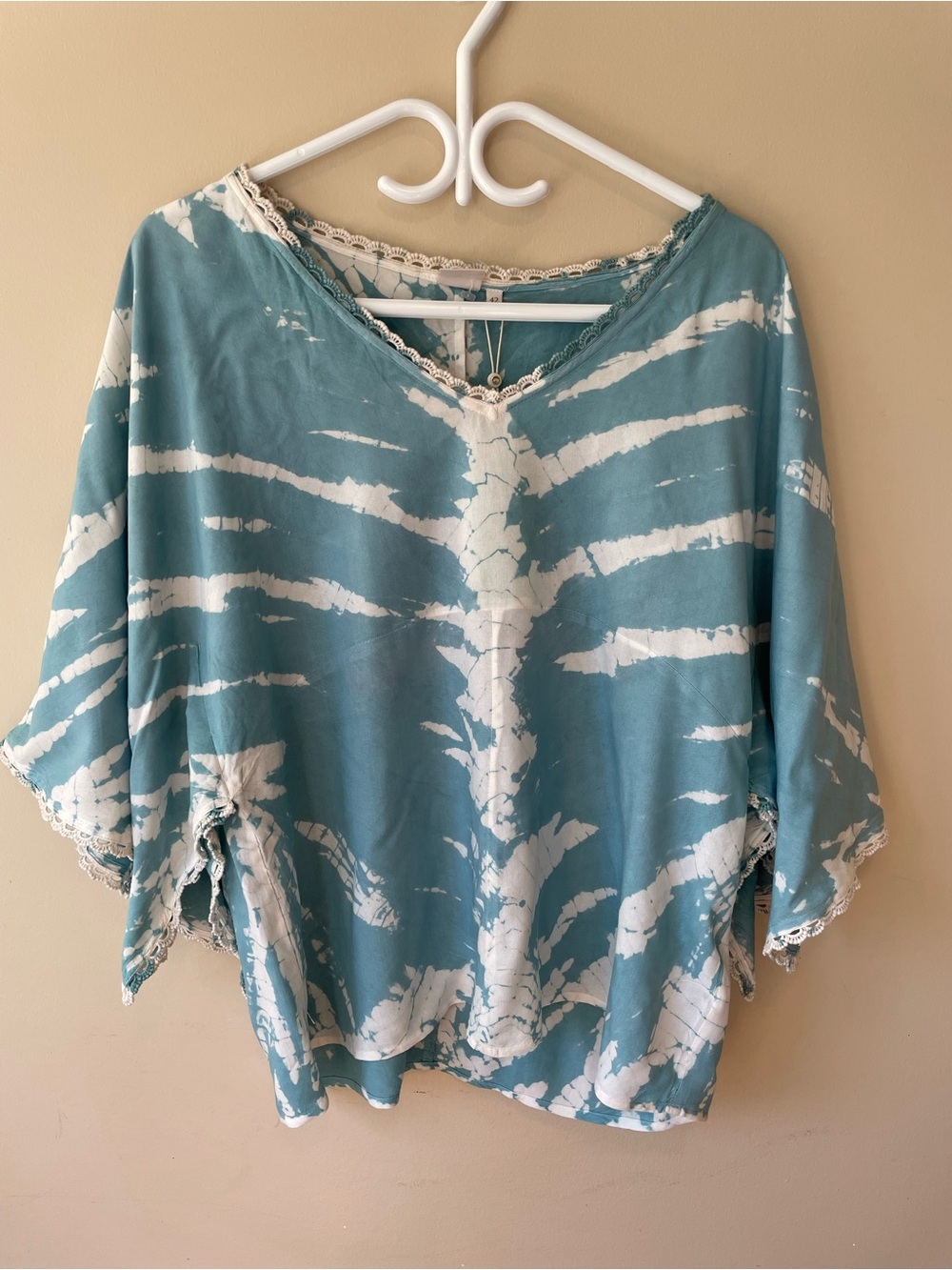 Teal and Cream Tie-Dye V-Neck Top